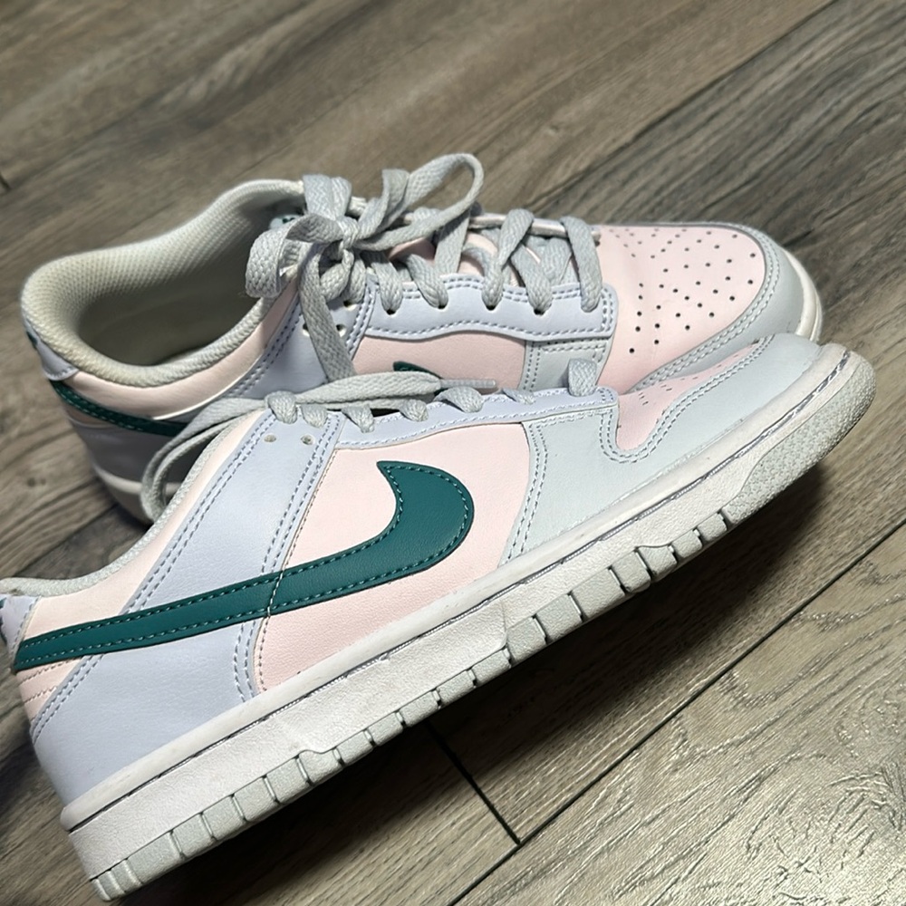 Nike Dunk Low Mineral Teal Sz 5Y